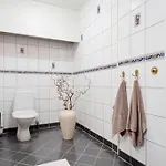 Adorable 1-bedroom With A Fantastic View - Free Parking *