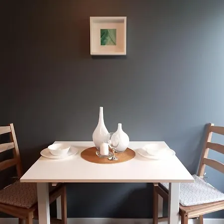 Adorable 1-bedroom With A Fantastic View - Free Parking